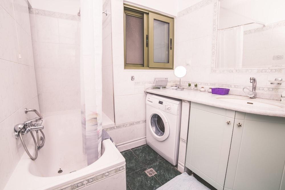 Nefeli City Apartments Patras Zewnętrze zdjęcie