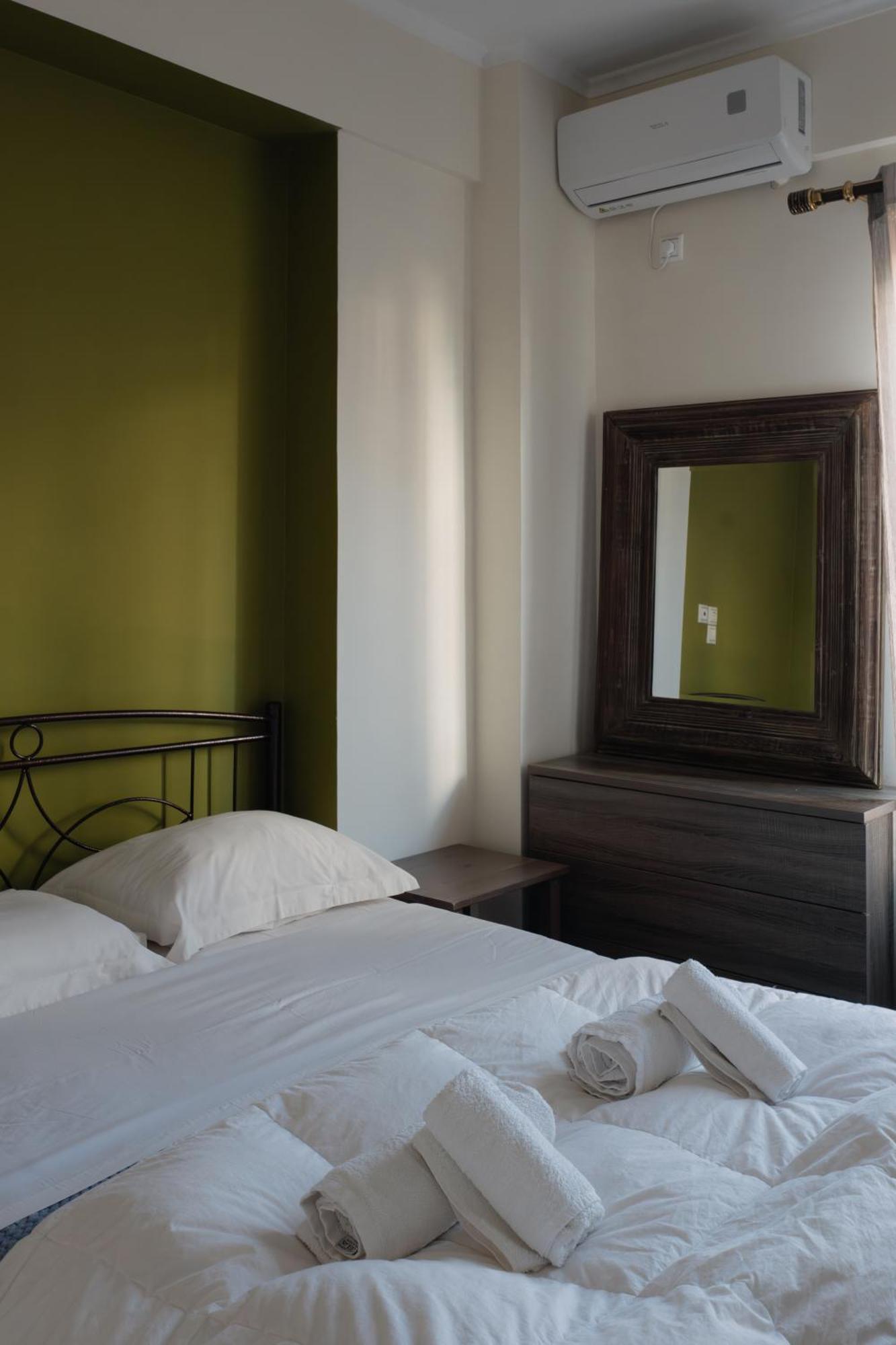 Nefeli City Apartments Patras Zewnętrze zdjęcie