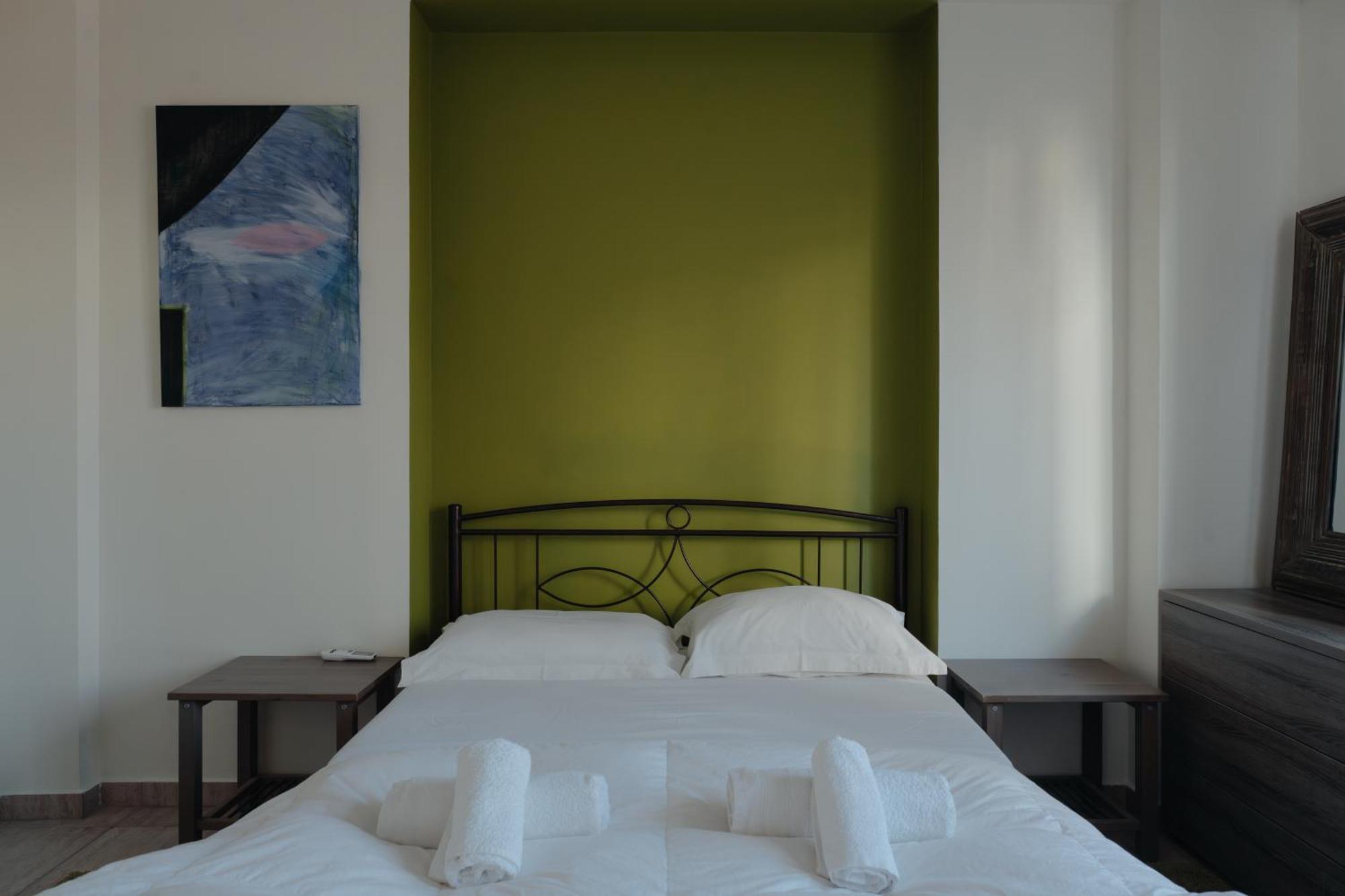 Nefeli City Apartments Patras Zewnętrze zdjęcie