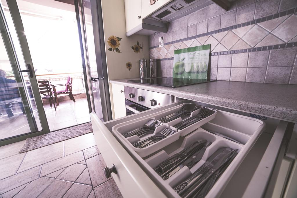 Nefeli City Apartments Patras Zewnętrze zdjęcie